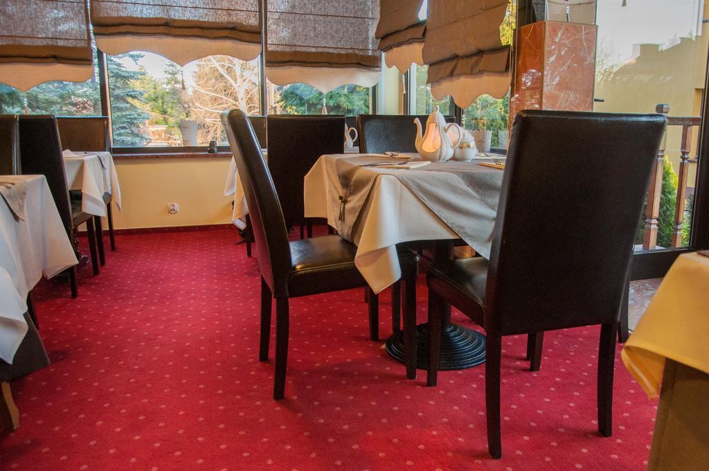 Hotel Rypsowka Nowy Sącz Eksteriør billede